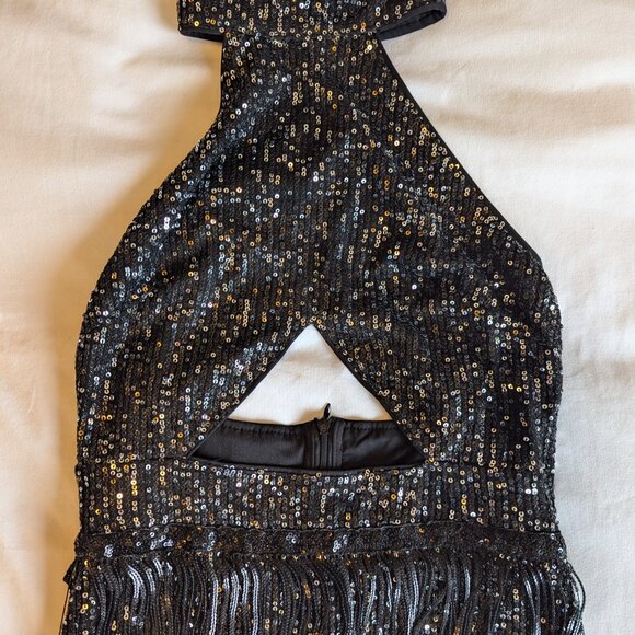 Belle Cut Out Fringe Trim Backless Sequin Halter Dress Size M - Picture 4 of 8